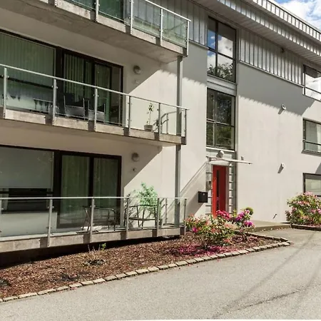 Hébergement de vacances Dinbnb I Family-friendly & Spacious 2-bedroom With Parking Bergen